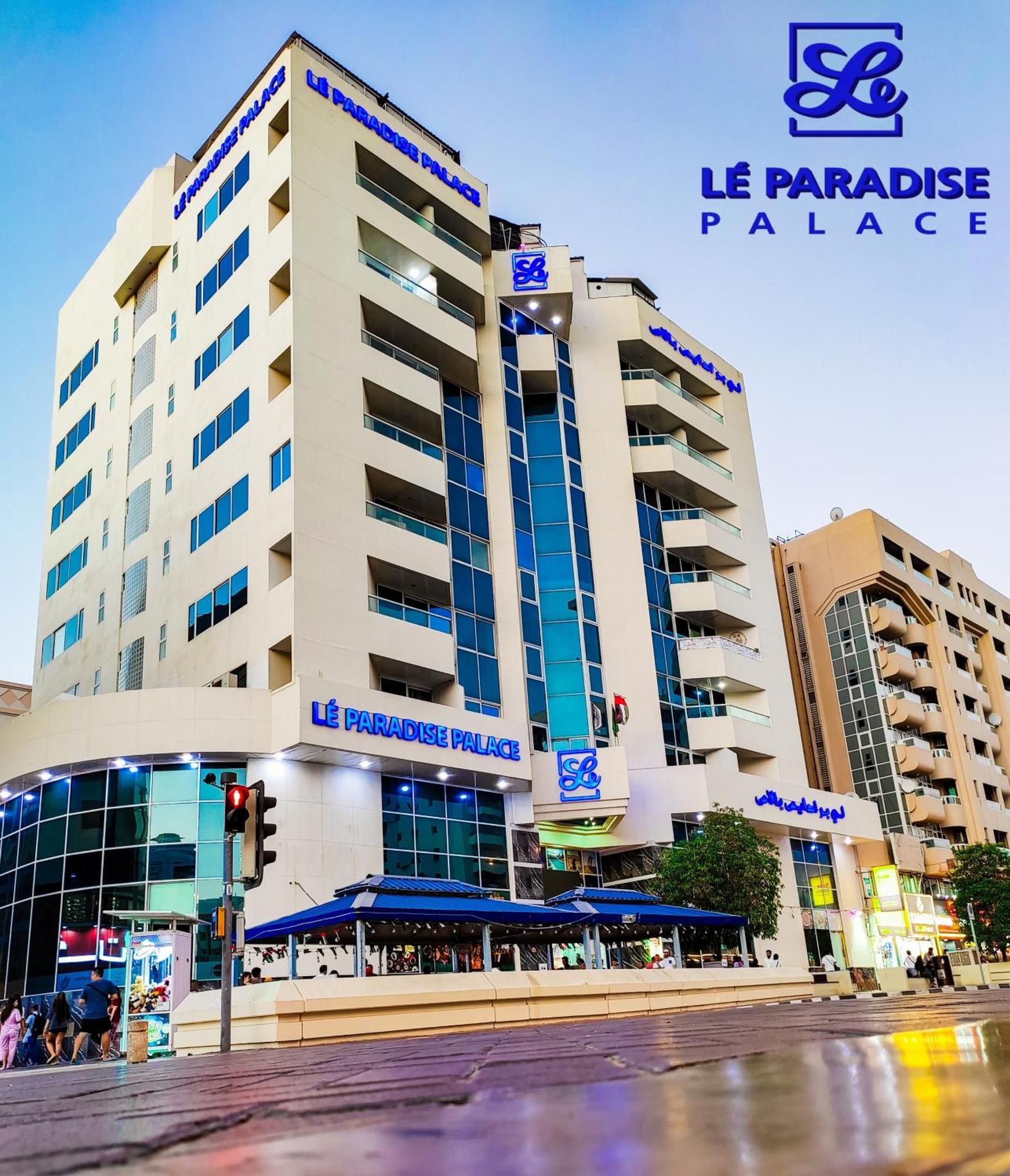 Le Paradise Palace Hotel ドバイ エクステリア 写真